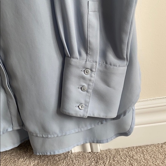 Guess Blouse - Picture 3 of 3